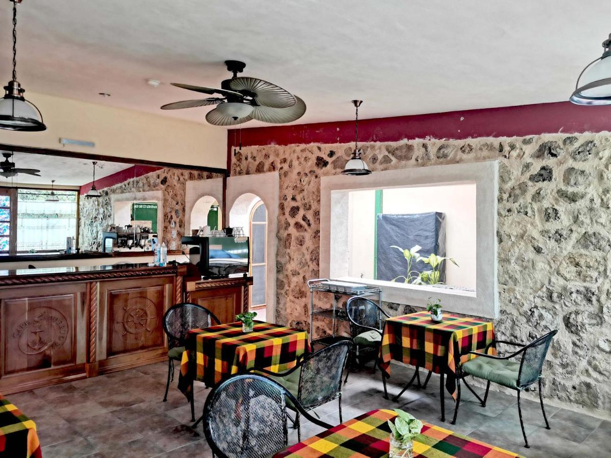 Hotel Casa Mallorca Канкун Екстер'єр фото