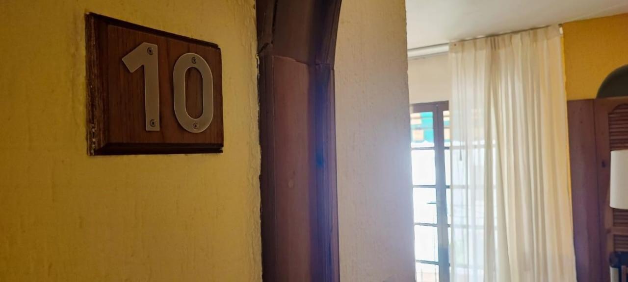 Hotel Casa Mallorca Канкун Екстер'єр фото