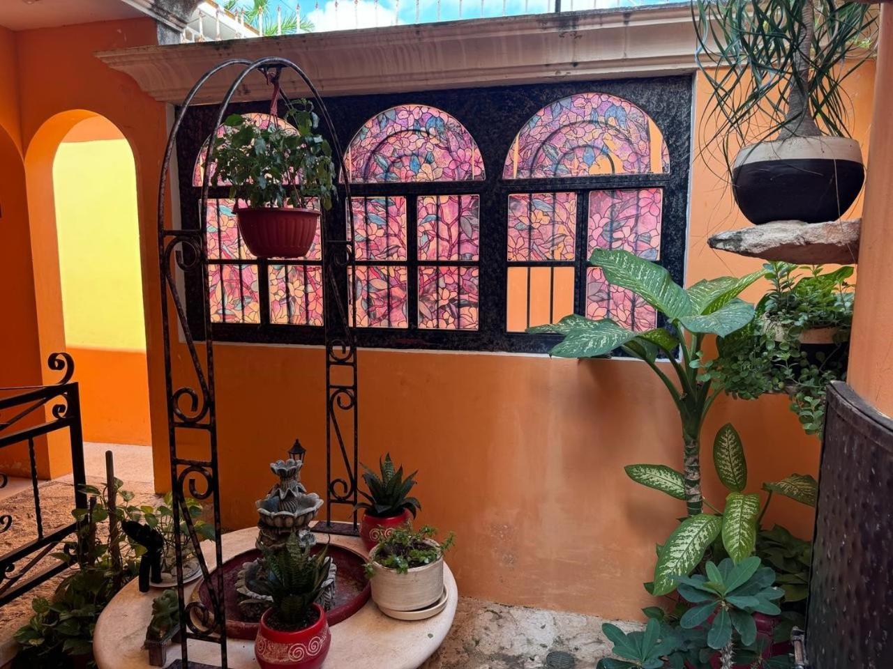 Hotel Casa Mallorca Канкун Екстер'єр фото