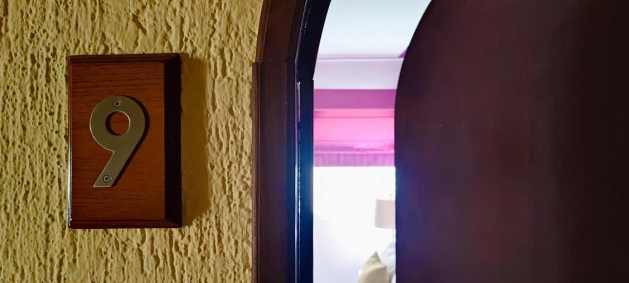 Hotel Casa Mallorca Канкун Екстер'єр фото